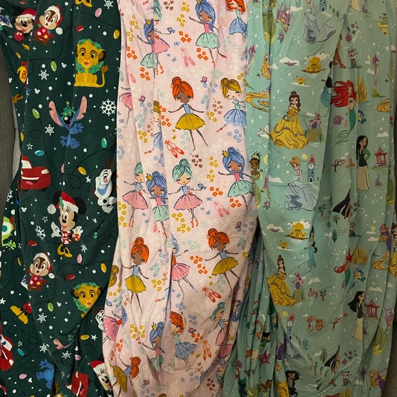 Little Sleepies crib sheets-Disney Kids Pajamas - Multicolor - Picture 1 of 1